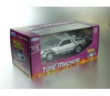 RITORNO AL FUTURO Parte 1 MODELLO DieCast Auto DE LOREAN Scala 1/24 Welly