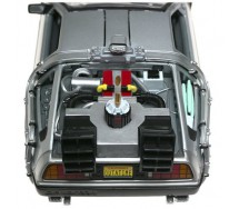RITORNO AL FUTURO Parte 2 MODELLO Die Cast Auto DE LOREAN Scala 1/24 Welly
