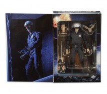 Terminator POLICE STATION ASSAULT Action Figure 18cm T-800 Ultimate ARNOLD SCHWARZENEGGER Neca