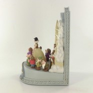 RARE Resin Diorama SNOW WHITE AND THE SEVEN DFWARFES Poster 3D Showcase Collection MASTER REPLICAS