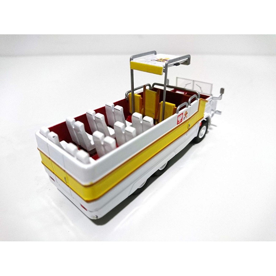 Modellino PAPAMOBILE Star 660 10cm Scala 1//72 Papa Vaticano Automobile