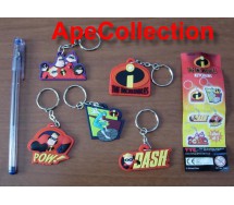 RARE Set 5 Keychain Incredibles New Danglers Disney