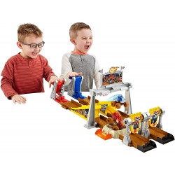 Track BLAZE  MUD PIT RACE Original Fisher Price GVG53