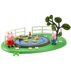 PEPPA PIG Playset PARK LAKE with 3 figures of PEPPA GEORGE and MAMA PIG Original  Character Options