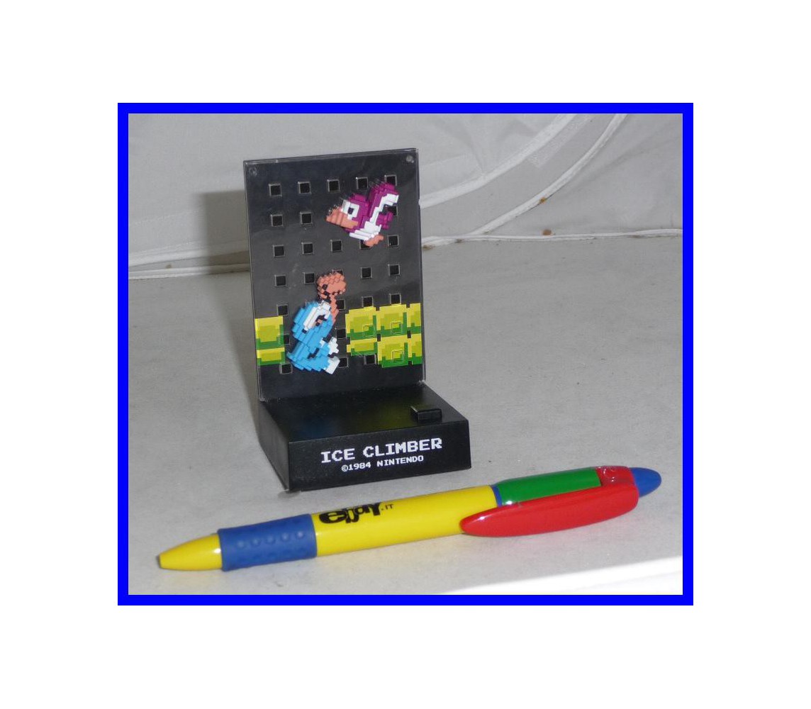 ICE CLIMBER Trading Figure SCENETTA 3D con SONORO Nintendo RETROGAME Dot Graphic