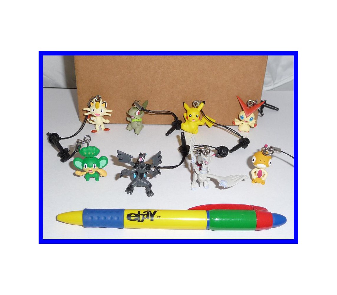 SET 8 Figure POKEMON JAKZ Danglers TOMY Reshiram Zerkrom Pikachu