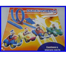 RARO Playset PISTA AUTO DUCK WHEELS 2011 Sigillata DISNEY Gadget Topolino ITALY