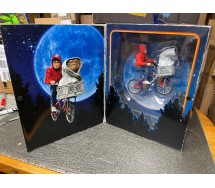 Figura Action E.T. Extraterrestre e ELLIOT con BICICLETTA e mini Poster Luna Originale NECA U.S.A. Action Figure