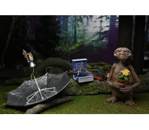  Action Figure E.T. Extraterrestrial ULTIMATE DELUXE VERSION Original NECA U.S.A. 55079