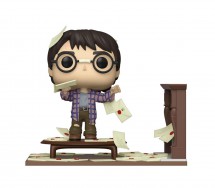 RARE Figure HARRY POTTER With LETTERS from HOGWARTS Deluxe Edition FUNKO POP 136