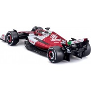 DieCast Model ALFA ROMEO C42 Formula 1 Car Scale 1/43 15cm Driver ZHOU GUANYU Number 24 Original Die Cast Bburago 38067