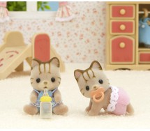 Boxed BABY STRIPPED CAT TWINS Serie SYLVANIAN FAMILIES Epoch 5188