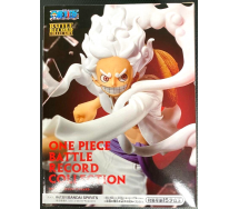 copy of ONE PIECE Figura Statua SHANKS 18cm COLOR Version BWFC COLOSSEUM Banpresto