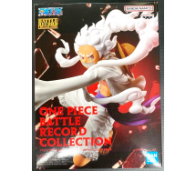 copy of ONE PIECE Figura Statua SHANKS 18cm COLOR Version BWFC COLOSSEUM Banpresto