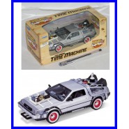 BACK TO THE FUTURE Part 3 Die Cast Model Car DE LOREAN Scale 1/24 Welly