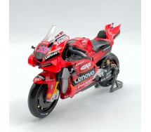 copy of Modello Moto Gp DUCATI DESMOSEDICI Pilota JOHANN ZARCO Scala 1/18 11cm Maisto