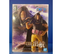 copy of ONE PIECE Figura Statua SHANKS 18cm COLOR Version BWFC COLOSSEUM Banpresto