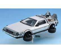 BACK TO THE FUTURE Part 2 Kit Model DeLorean DMC-12 1/24 Original Aoshima BTTF Pt.2 011867