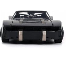 BATMOBILE Model from THE BATMAN 2022 with BATMAN Figure 22cm 1/24 Scale JADA Toys