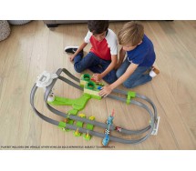 copy of SUPER MARIO KART Playset Pista per Macchinine VERSIONE YOSHI con Lanciatore e Veicolo Hot Wheels GFY47