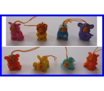 WINNIE POOH WEAR Raro SET 8...