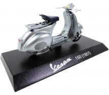 VESPA PIAGGIO DieCast Model Moto Scooter 150 1957 - 1/18 Scale