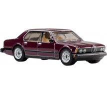 STRANGER THINGS Modello Auto 1983 BMW 733i 1/64 7cm Hot Wheels POP JHW81