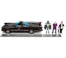 Batman BATMOBILE Modello AUTO con 4 Figure CLASSIC SERIE TV 1/24  DieCast JADA